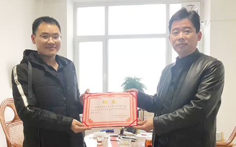 助力國(guó)企改革，城望集團(tuán)總裁王廣慶先生受聘為陵城區(qū)住建局常年顧問(wèn)
